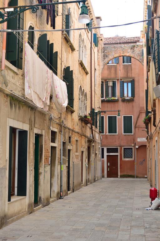 Santa Marina Studio Venice Luaran gambar